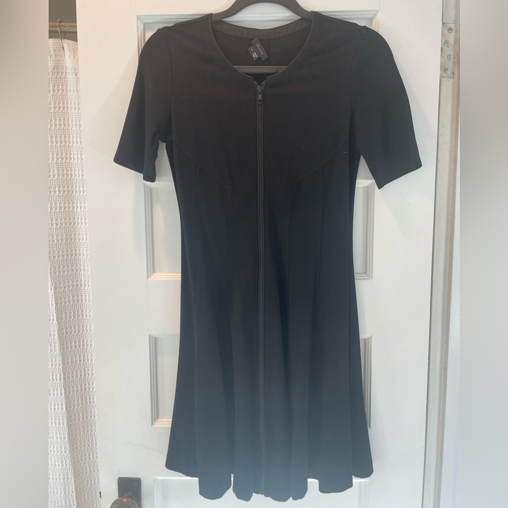 Theory fit and flare dress black with zipper size 4